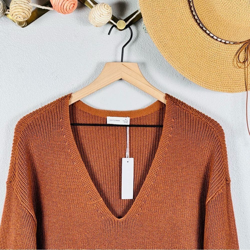 NWT Gentle Fawn Tucker Pullover Sweater Toffee V-Neck Long Sleeve Relaxed Medium - Picture 3 of 8